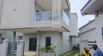 DUPLEX EN VENTE À ELIGSONO