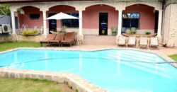 VILLA MEUBLÉE PISCINE en vente à KRIBI