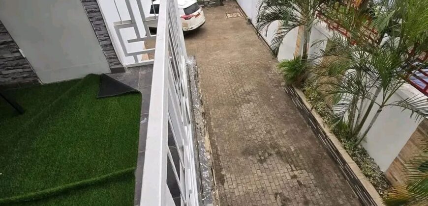 DUPLEX EN VENTE À DOUALA BONABERI ( YAPAKI)