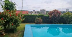 VILLA EN VENTE à YAOUNDÉ