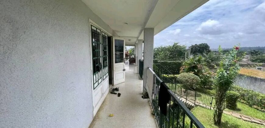 VILLA EN VENTE À DOUALA PK 17