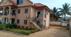 TRIPLEX EN VENTE À YAOUNDÉ NKOLBISSON