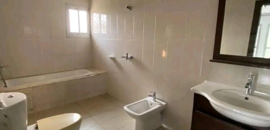 DUPLEX À LOUER À DOUALA LOGPOM.