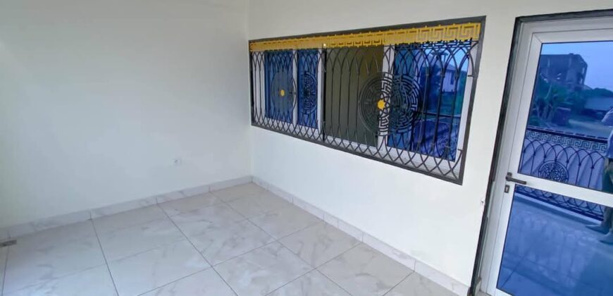 LUXIEUX APPARTEMENT A DOUALA YASSA BAKOKO