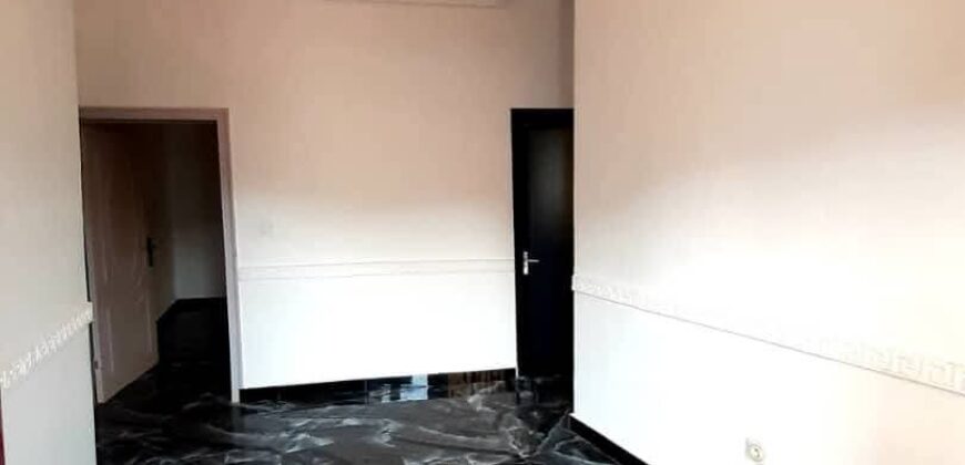STUDIO HAUT STANDING A LOUER A EKOUNOU