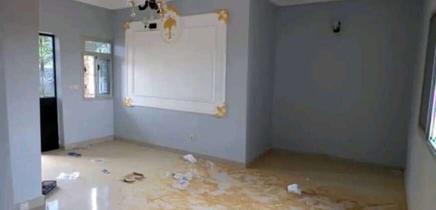 05 APPARTEMENT HAUT STANDING A LOUER A ELEVEUR
