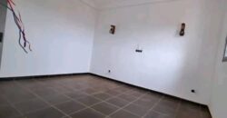 03 VASTES STUDIO MODERNE A TSINGA