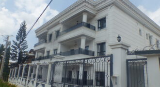 APPARTEMENT MEUBLE HAUT STANDING A LOUER AU GOLF
