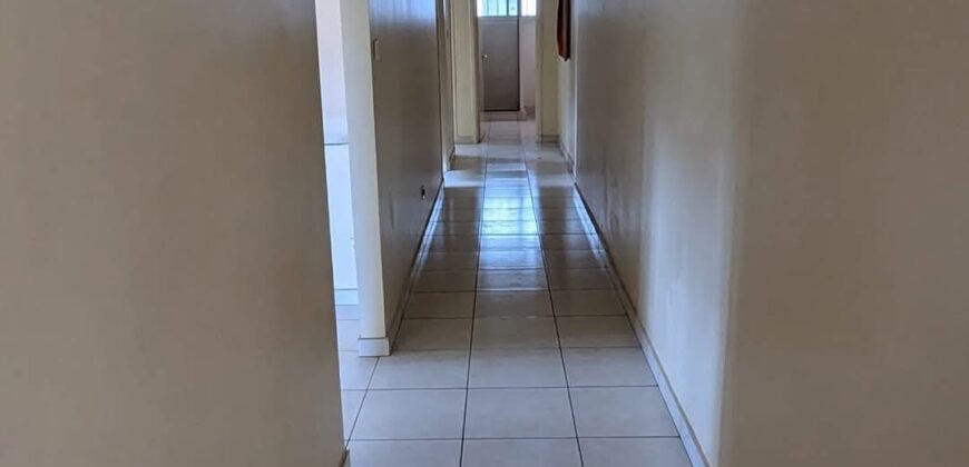 GRANDE MAISON A LOUER A BASTOS