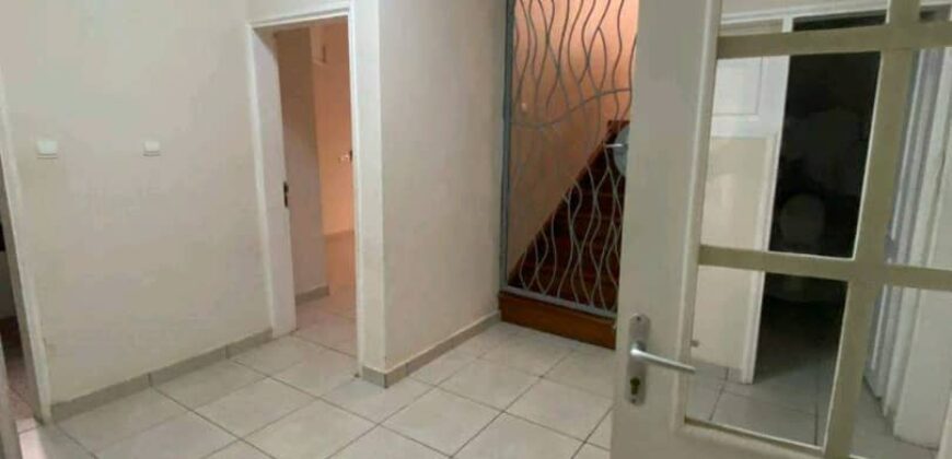 DUPLEX A LOUER A BONALOKA AEROPORT