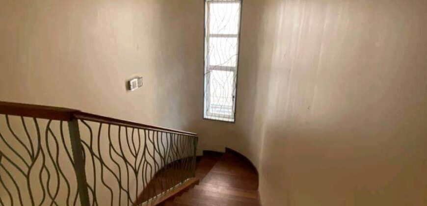 MAGNIFIQUE DUPLEX A LOUER A BONAPRISO