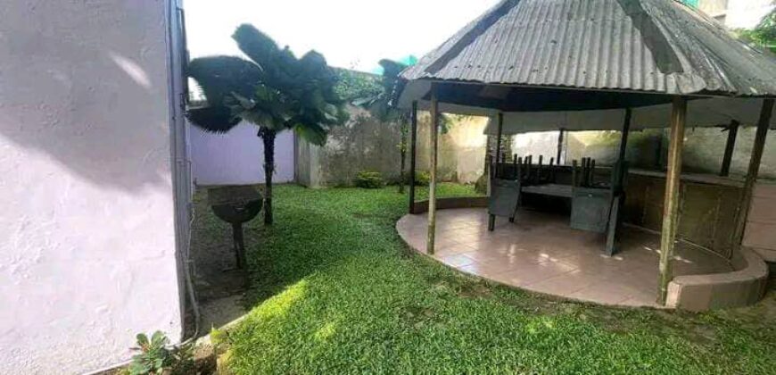 MAGNIFIQUE DUPLEX A VENDRE A BONANDJO