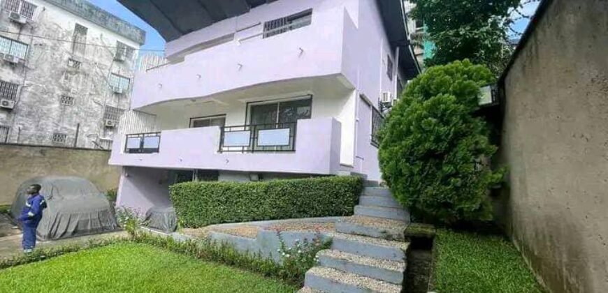 MAGNIFIQUE DUPLEX A VENDRE A BONANDJO