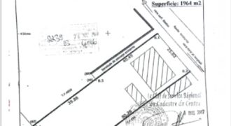 1900M2 À VENDRE À BASTOS