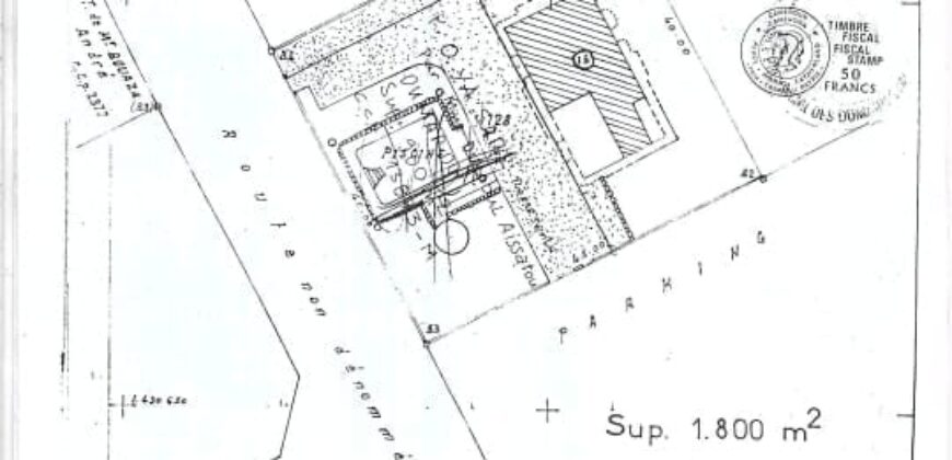 1800M2 à vendre bastos BASTOS
