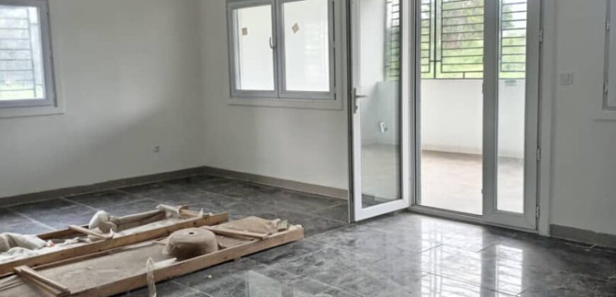Appartement a louer a Bastos