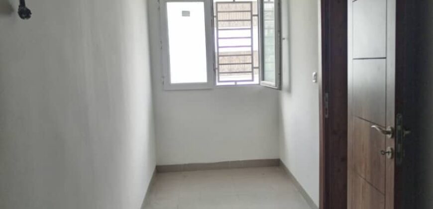 Appartement a louer a Bastos