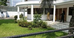 VASTE VILLA A LOUER A  BONAPRISO