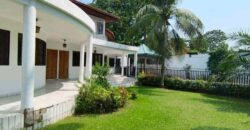 VASTE VILLA A LOUER A  BONAPRISO