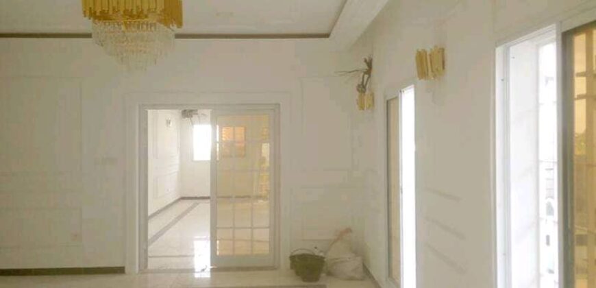 DUPLEX NEUF A VENDRE A BASTOS