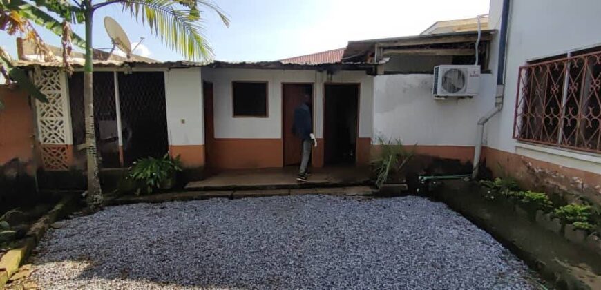 DUPLEX A VENDRE A OLEZOA