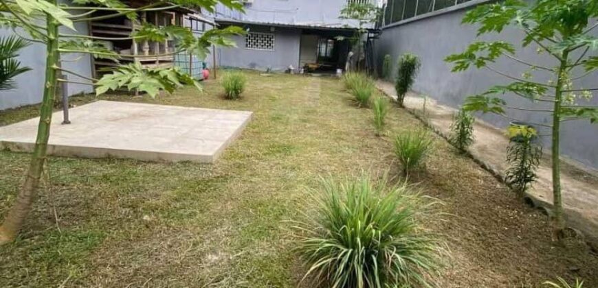 MAGNIFIQUE DUPLEX A LOUER A BONAPRISO