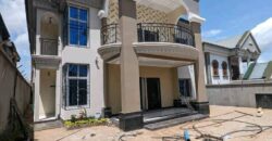 DUPLEX A VENDRE A ODJA