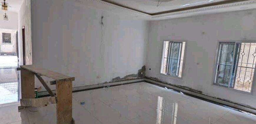 DUPLEX A VENDRE A ODJA
