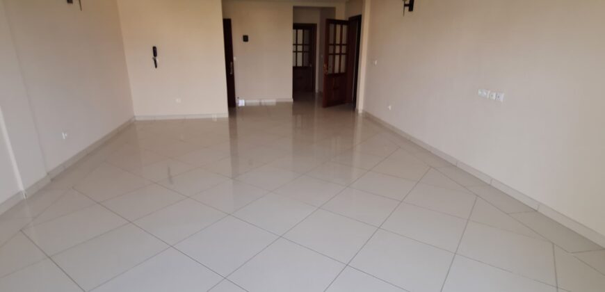Appartement non meublés à louer au GOLF