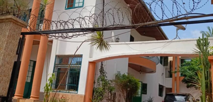 Duplex à Louer au Golf