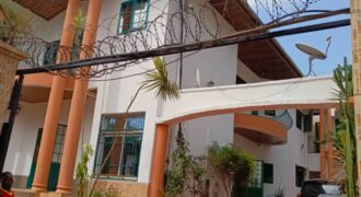 Duplex à Louer au Golf