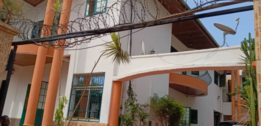 Duplex à Louer au Golf