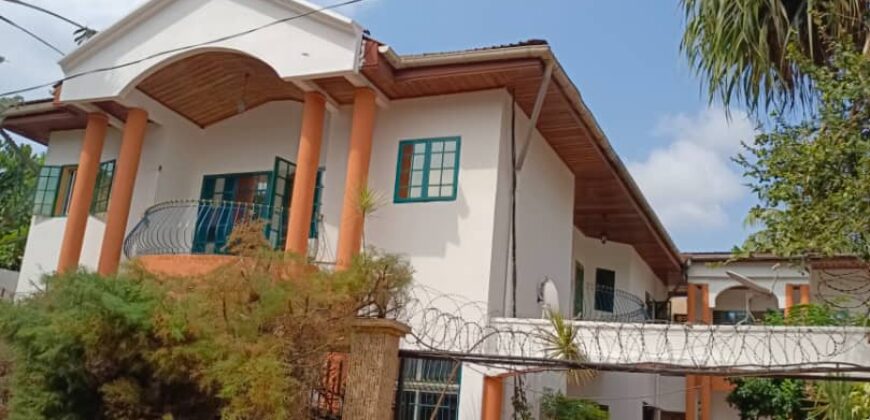 Duplex à Louer au Golf