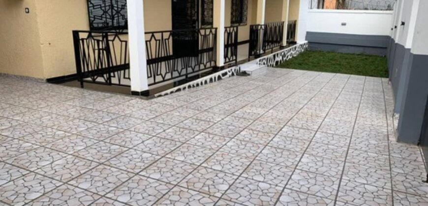 VILLA A LOUER A DRAGAGE