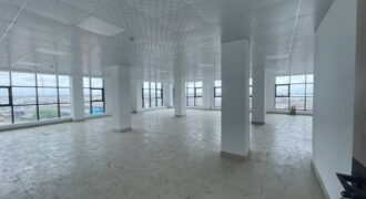 BUREAU OPEN SPACE A LOUER A BONANJO