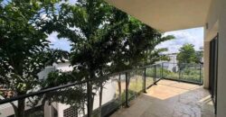 VILLA DUPLEX À LOUER À BASTOS