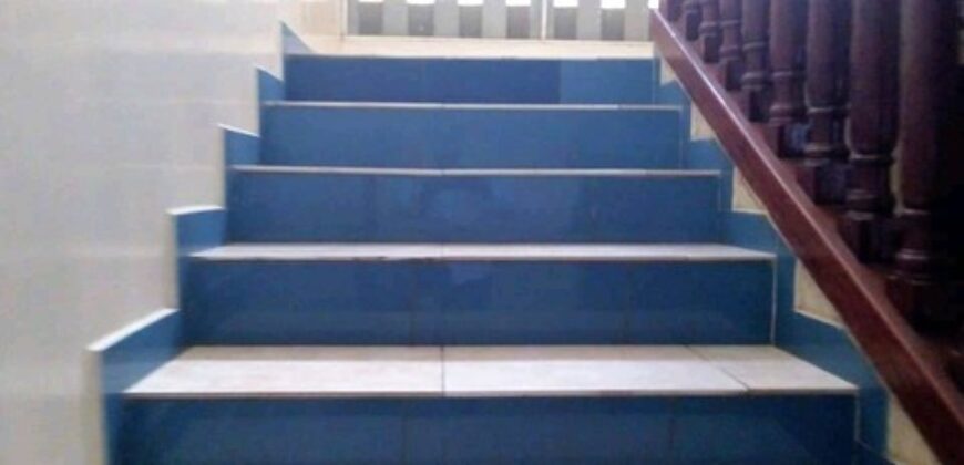 DUPLEX A LOUER BASTOS