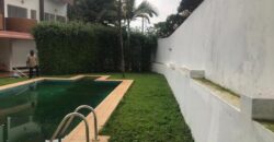 DUPLEX À LOUER À BASTOS