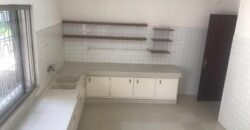 DUPLEX À LOUER À BASTOS