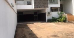 DUPLEX À LOUER À BASTOS