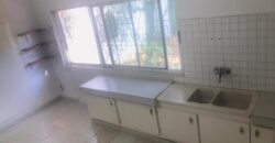 DUPLEX À LOUER À BASTOS