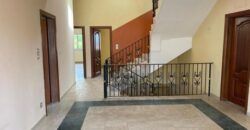 DUPLEX À LOUER À BASTOS
