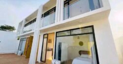 Duplex meublé avec piscine à vendre à Nkoabang, Yaoundé