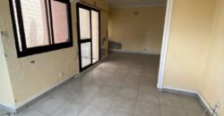 Appartement moderne avec piscine à louer à Bali Douala – Résidence haut standing
