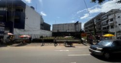 Terrain de 420 m² à vendre à Logpom, Obama City